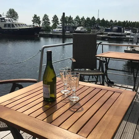 דירה Houseboat Unique Stay, Hattem/zwolle האטם