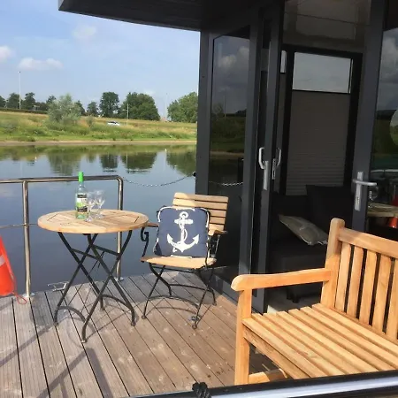 Houseboat Unique Stay, Hattem/zwolle דירה