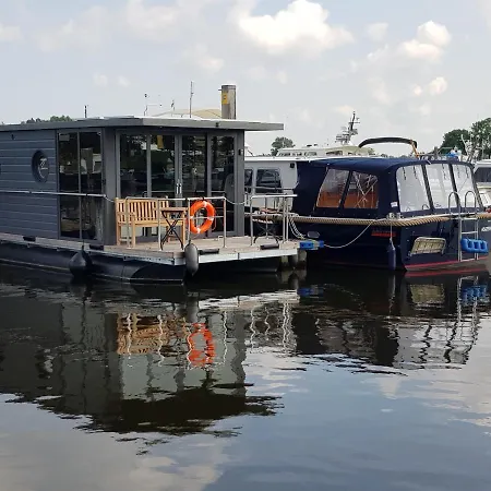 דירה Houseboat Unique Stay, Hattem/zwolle האטם