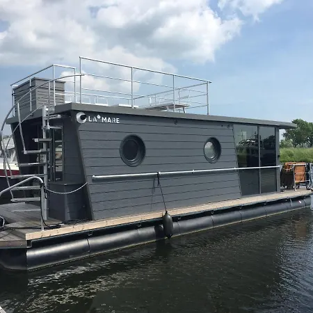 Houseboat Unique Stay, Hattem/zwolle *